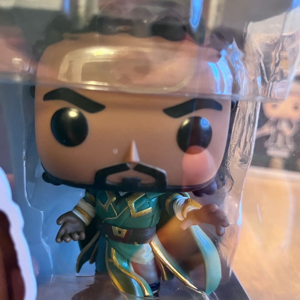 Funko Pop Master Modo - Picture 2 of 3